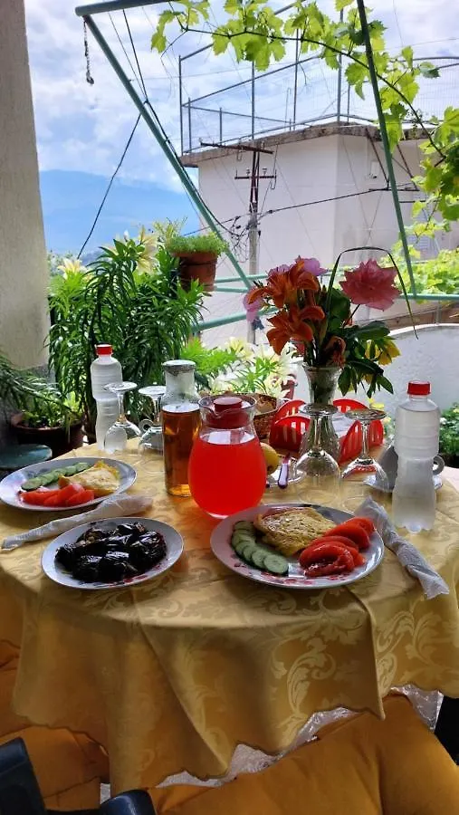 Relax Guesthouse Gjirokastër